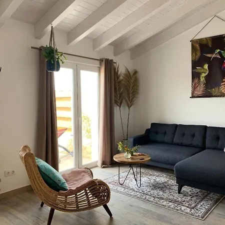 Haus Bamboo In Odeceixe Mit Ruhiger Terrasse By Interhome Tatil Evi