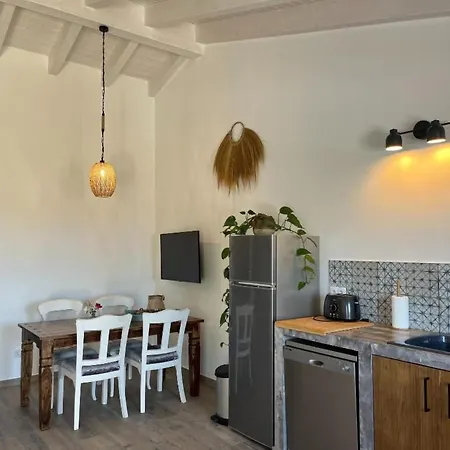 Haus Bamboo In Odeceixe Mit Ruhiger Terrasse By Interhome Aljezur